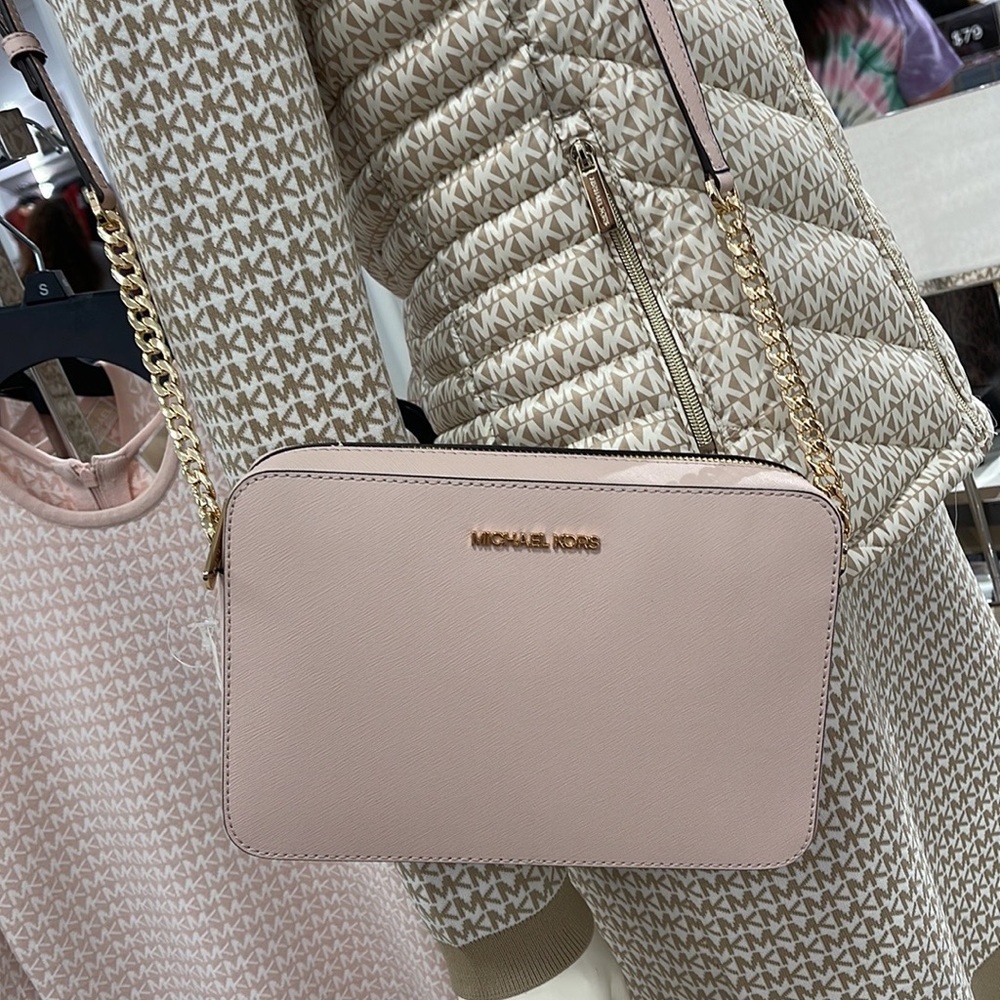 Michael Kors Jet Set Item Large East West Zip Crossbody Leather Powder Blush - Picture 2 of 16